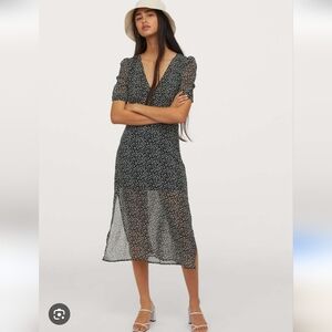 H&M women floral printed puff sleeved dress